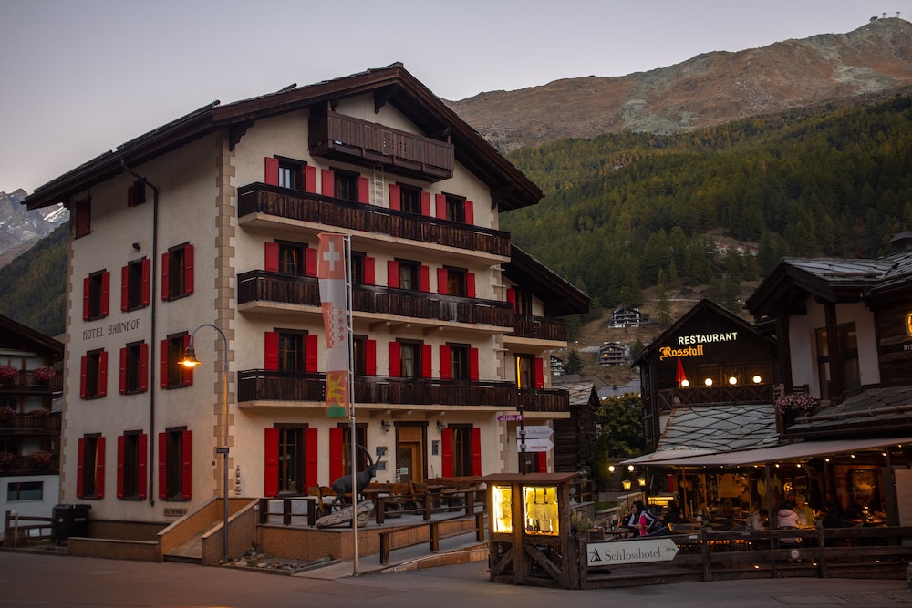 Hotel Bahnhof 5/50