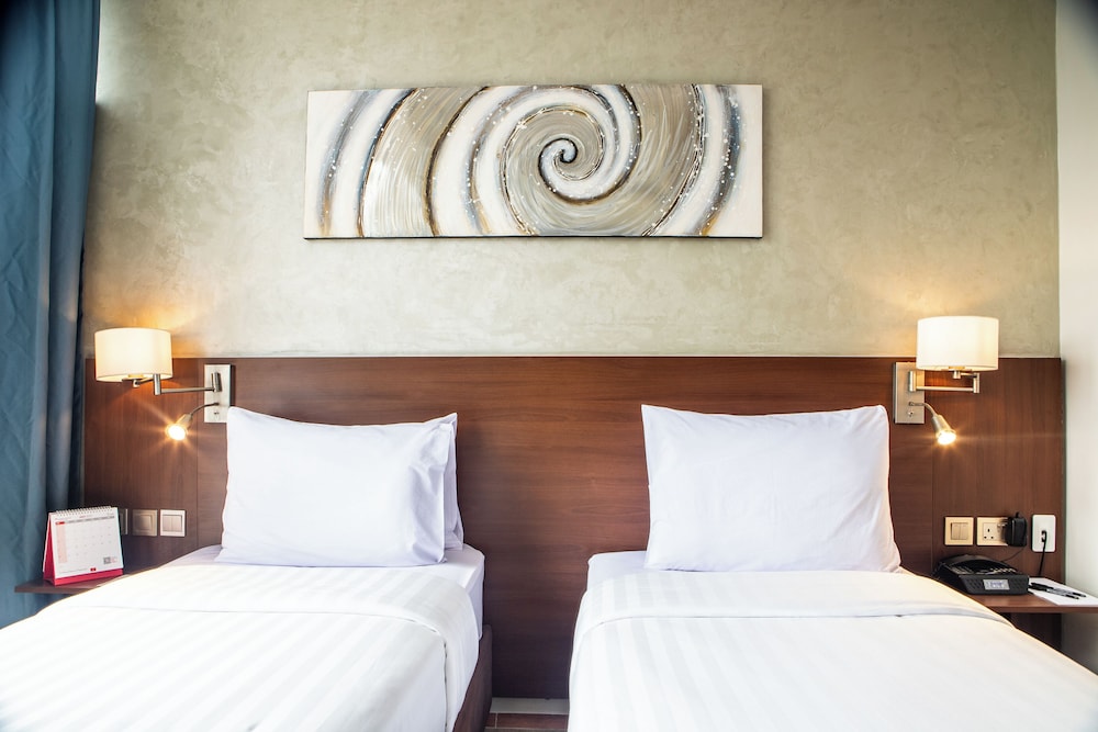 Swiss-Belinn Nairobi 34/50