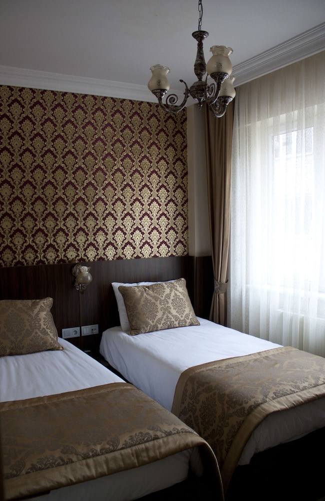 STANDARD, TWIN BEDS