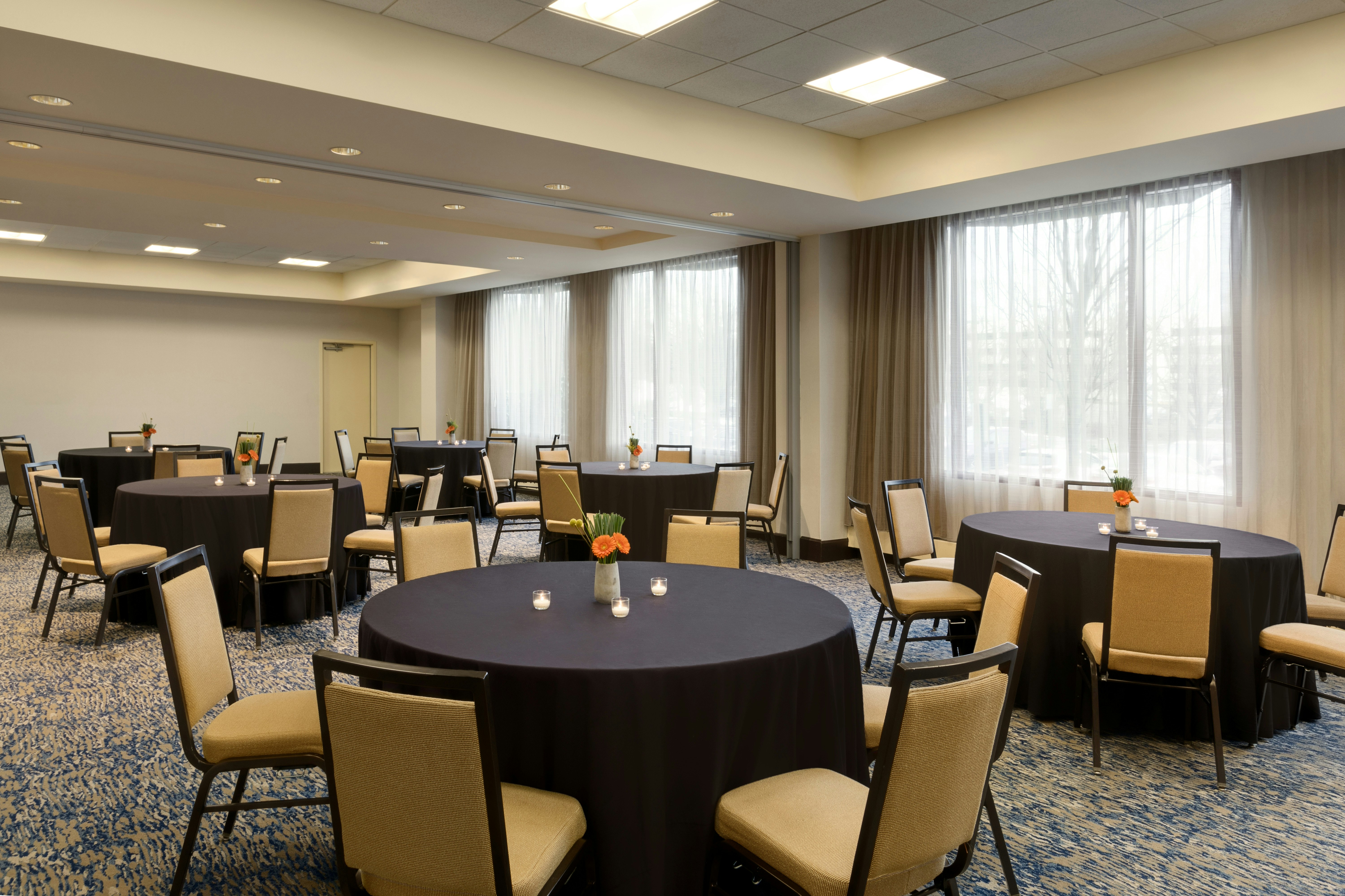 Embassy Suites by Hilton Boston Waltham 57/66