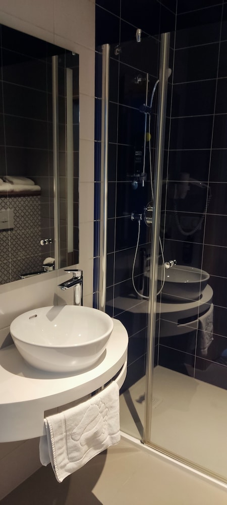 ibis styles Boleslawiec 48/48