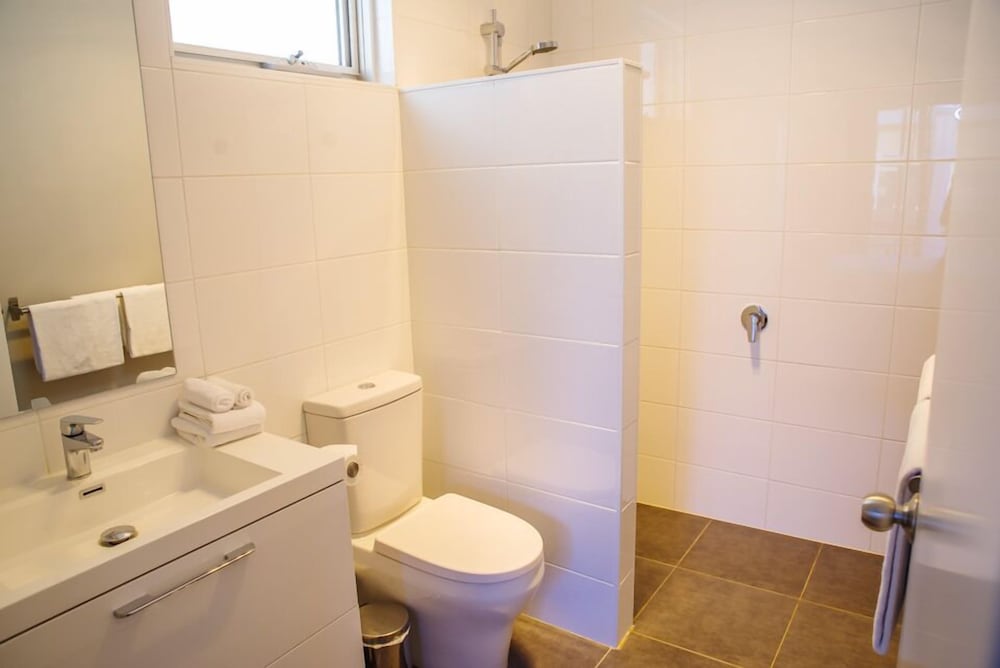 Maand Up Accommodation 12/61