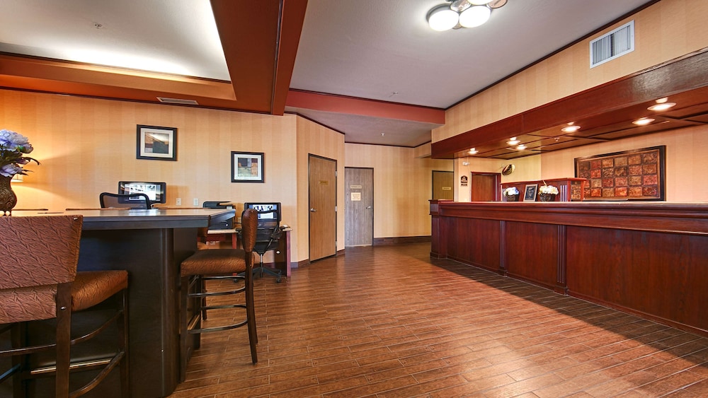 Best Western Plus Meridian 7/35