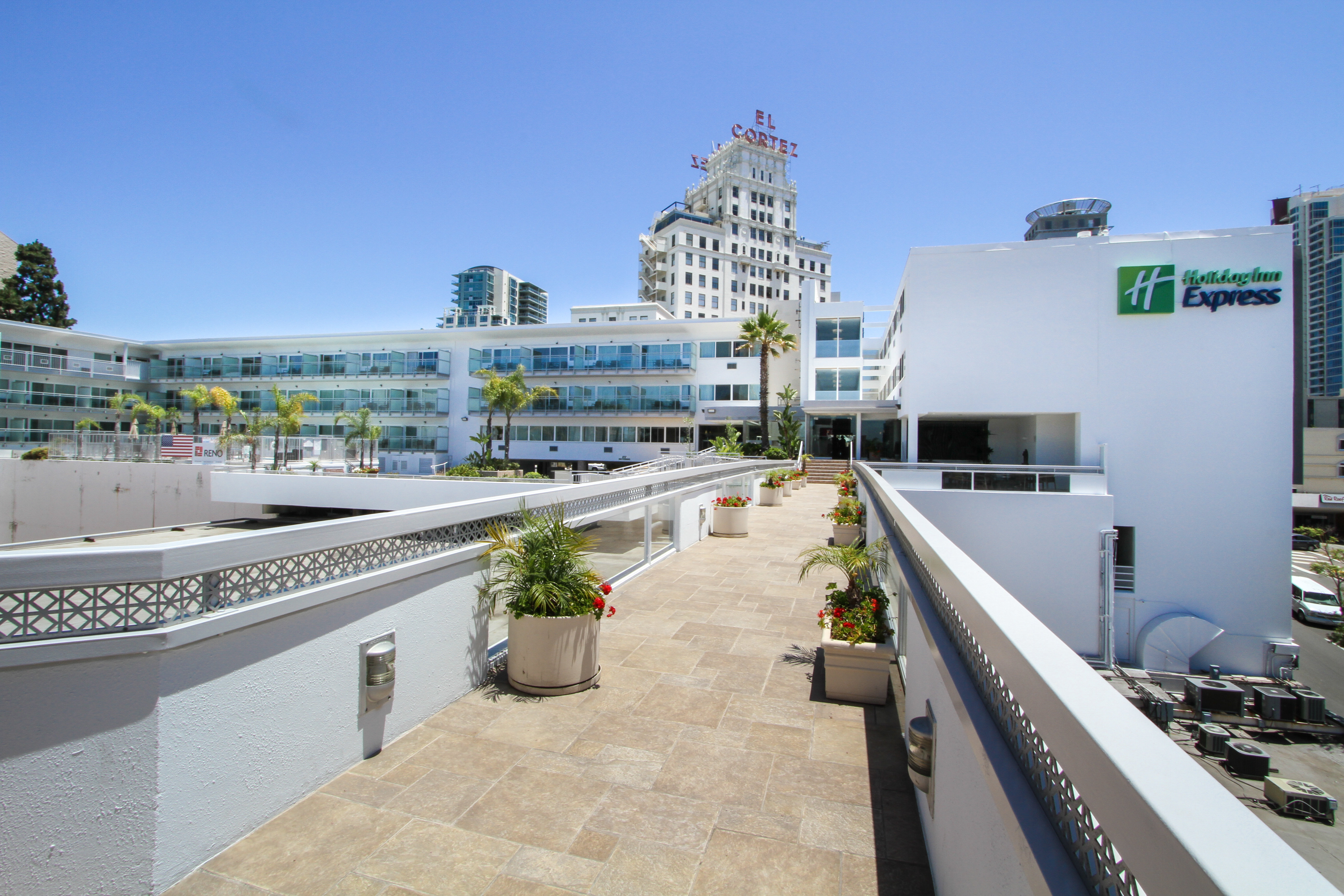 Holiday Inn Express San Diego Downtown 53/56