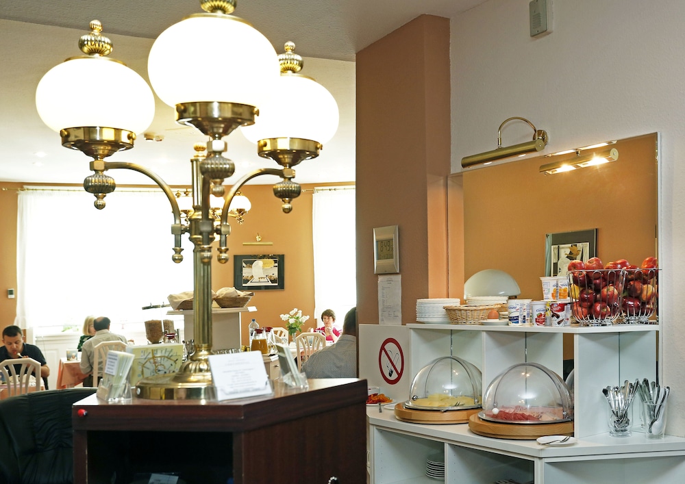 Hotel Continental 37/46
