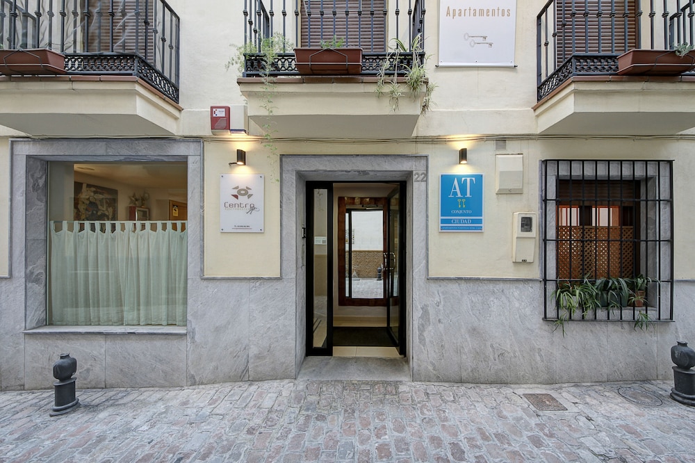 Apartamentos Turisticos Centro 1/50