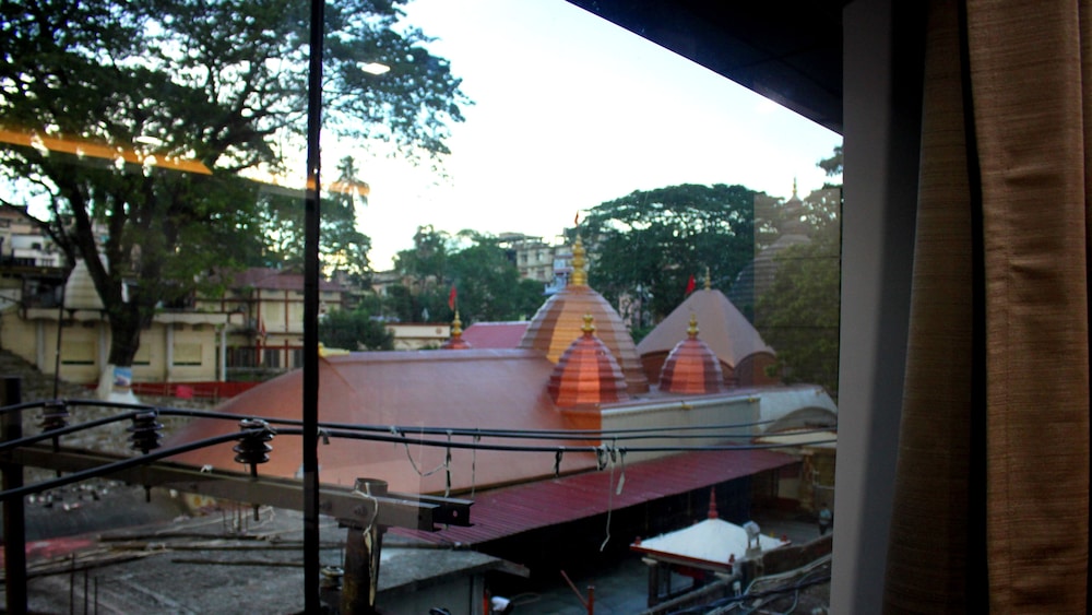 Hotel Shreemoyee Inn 33/48
