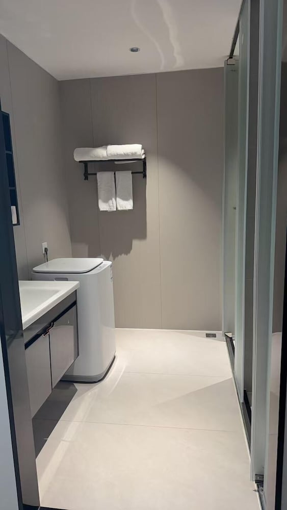 Side Apartment 50/50