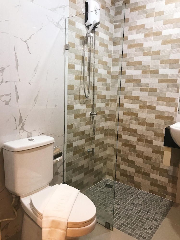SJ miracle hotel Hatyai 50/50