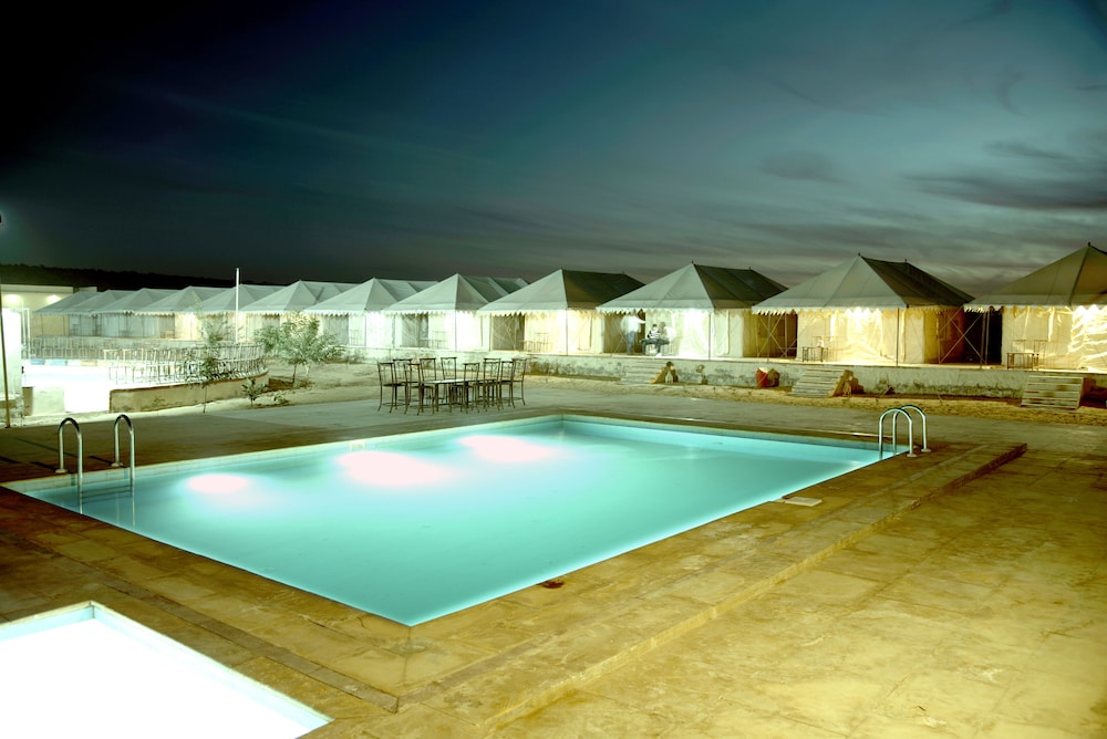 Welcome Desert Camps 20/40