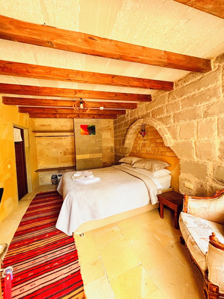 غرفة اقتصادية بإطلالة على الحديقة في الطابق الأرضي