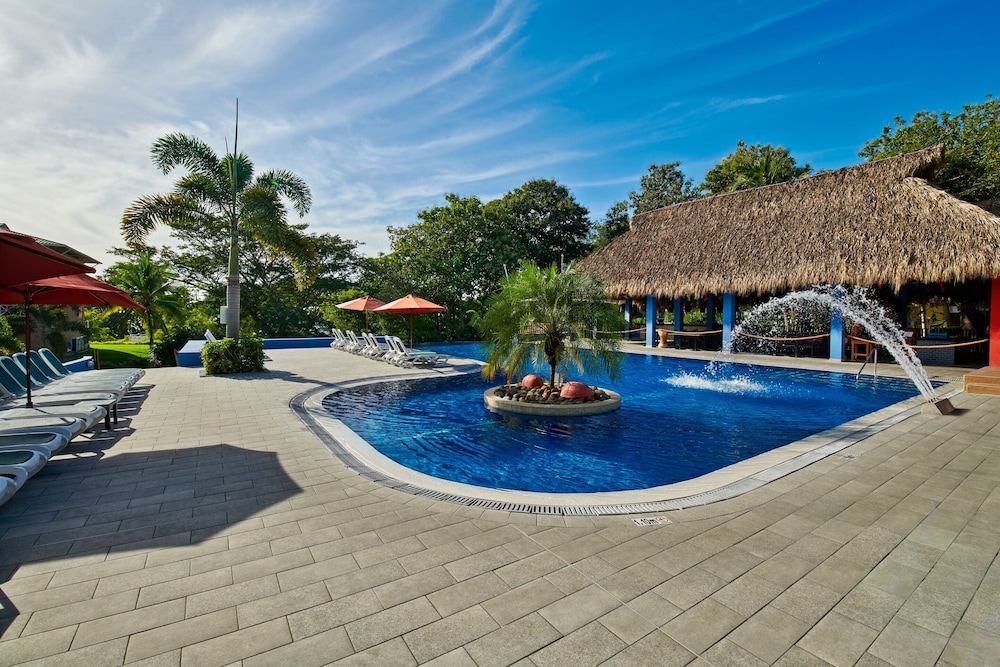 Grand Decameron Panama, A Trademark All Inclusive Resort 3/70