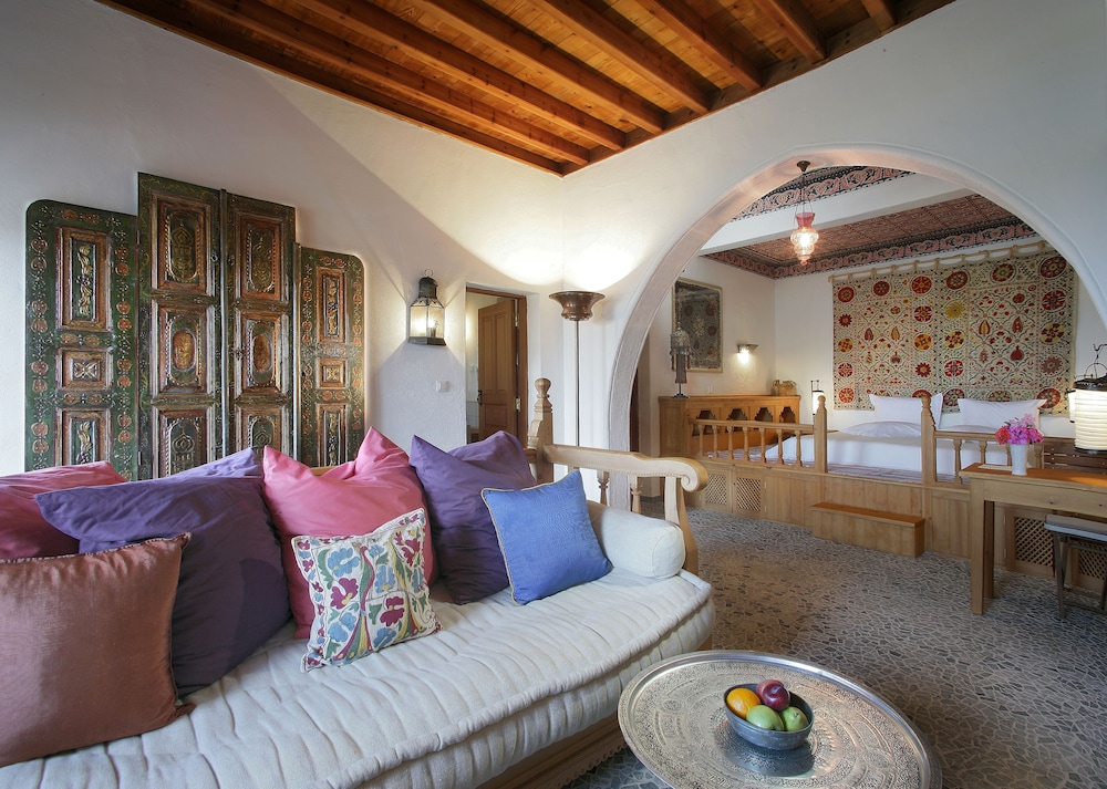 Melenos Art Boutique Hotel 11/50