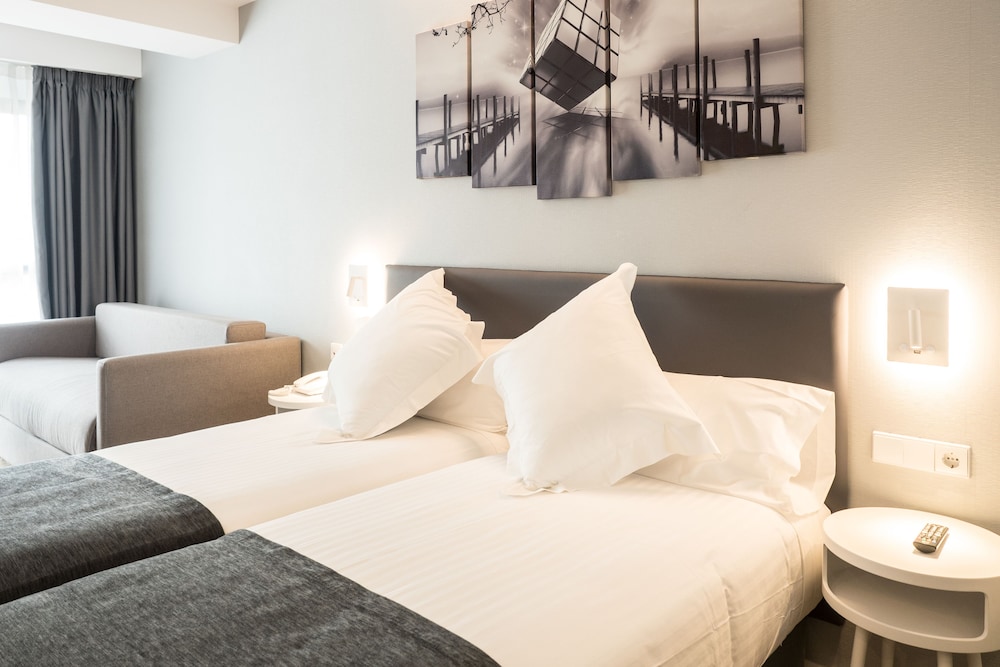 Hotel Valencia Alameda 41 26/63