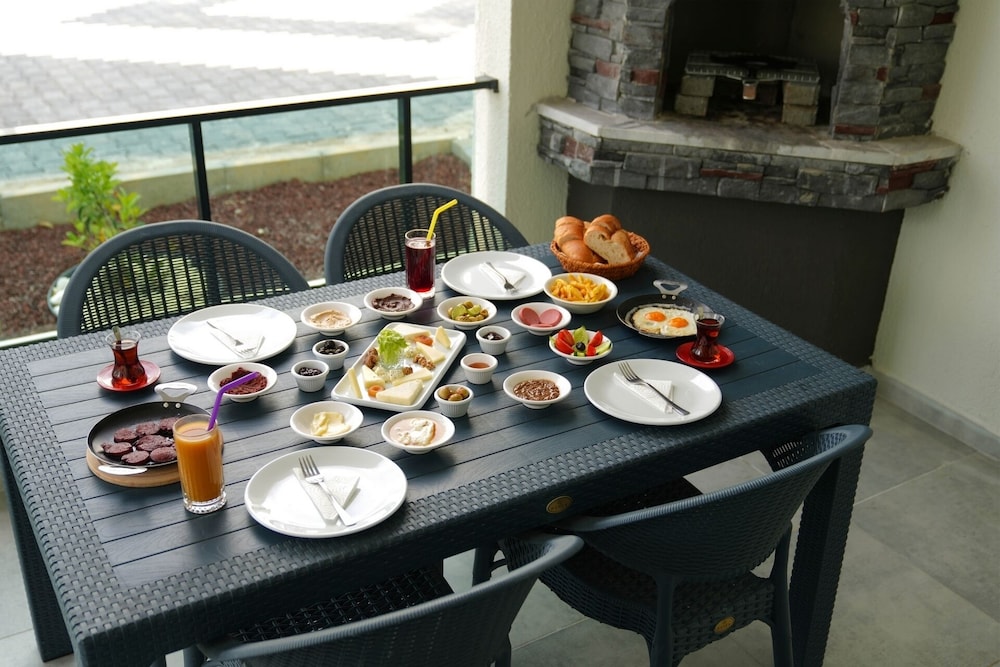 Villa Kent Termal Otel Gazlizgol 32/48