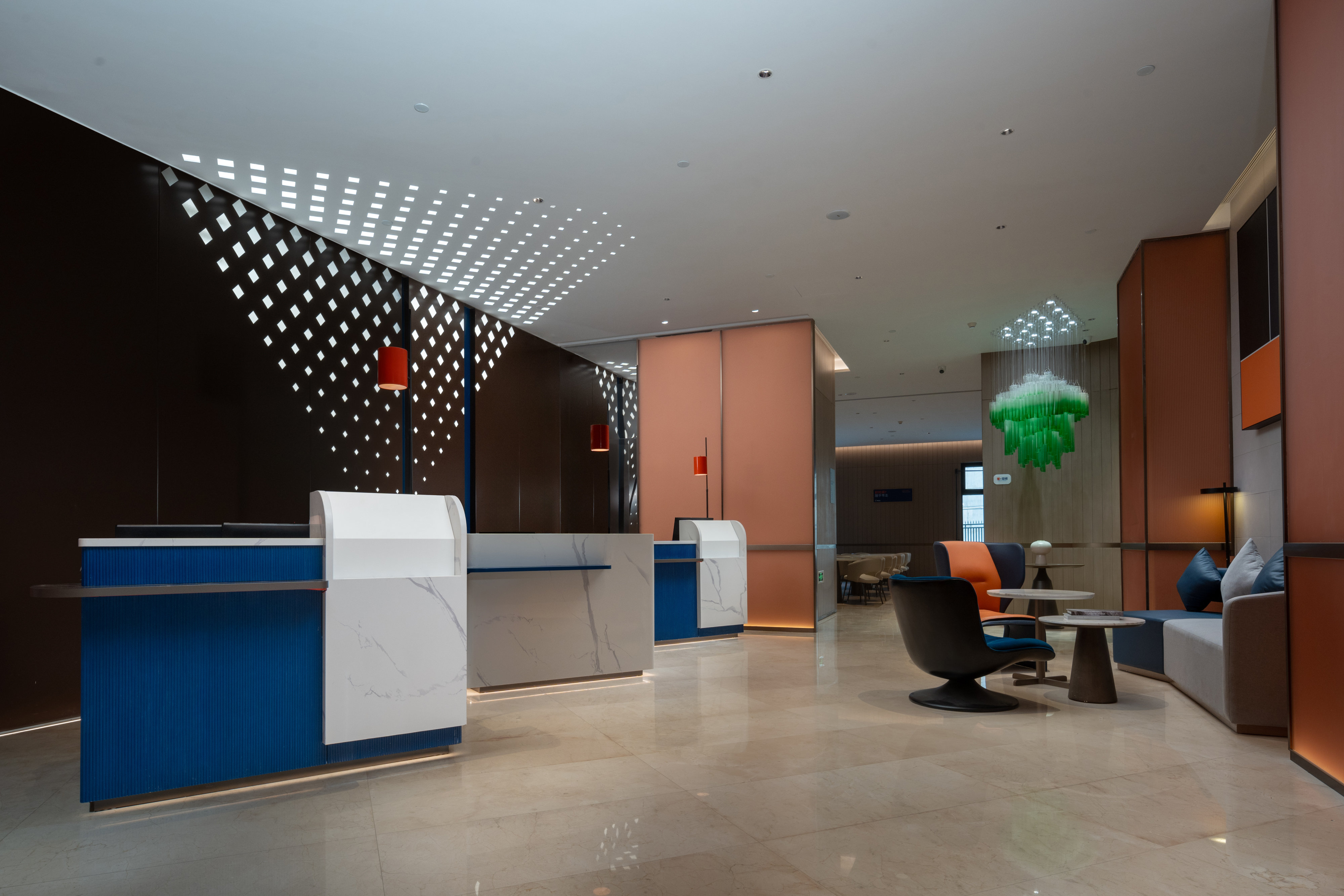 Holiday Inn Express Zhengzhou Garden Road 8/39