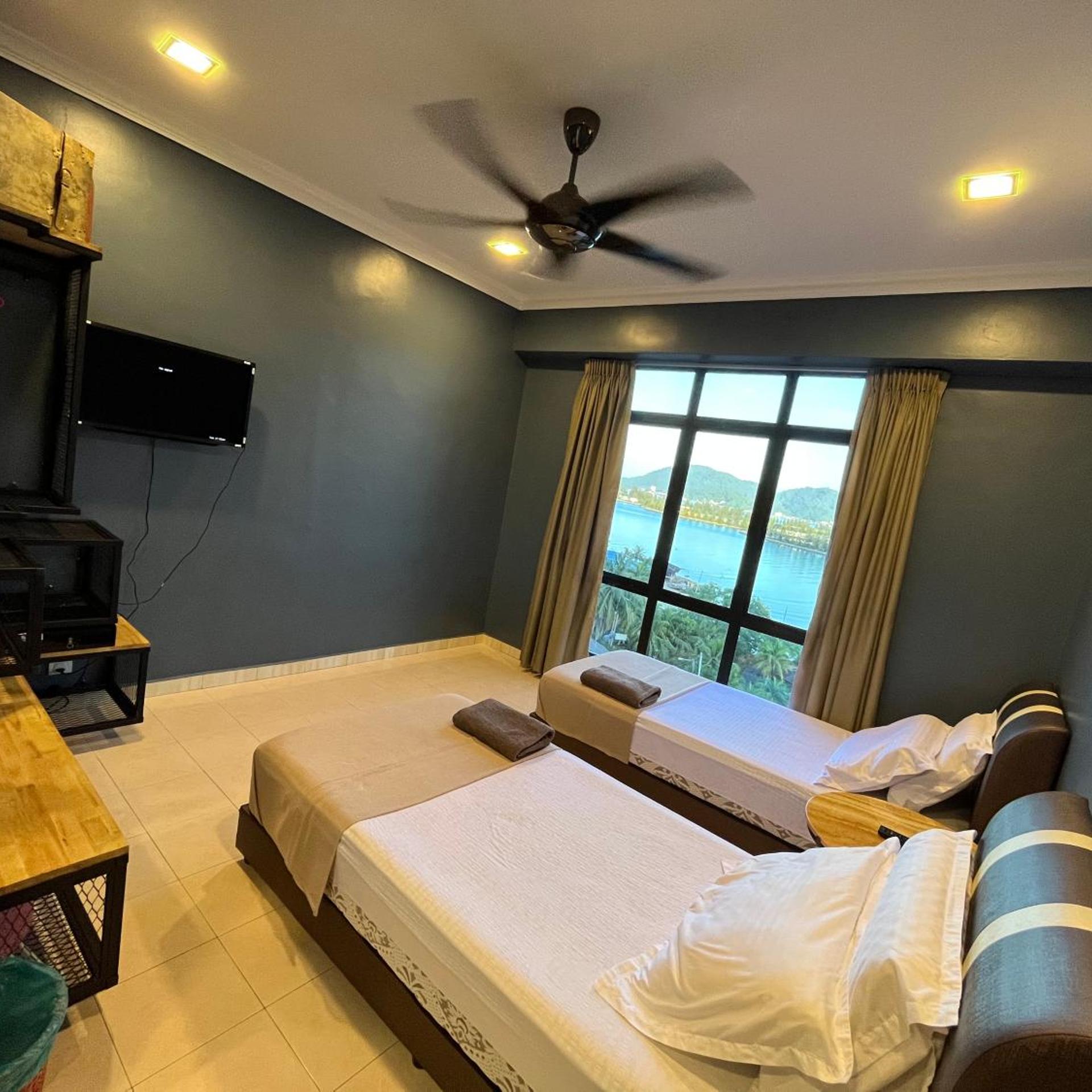 Marina Cove Resort 7/48
