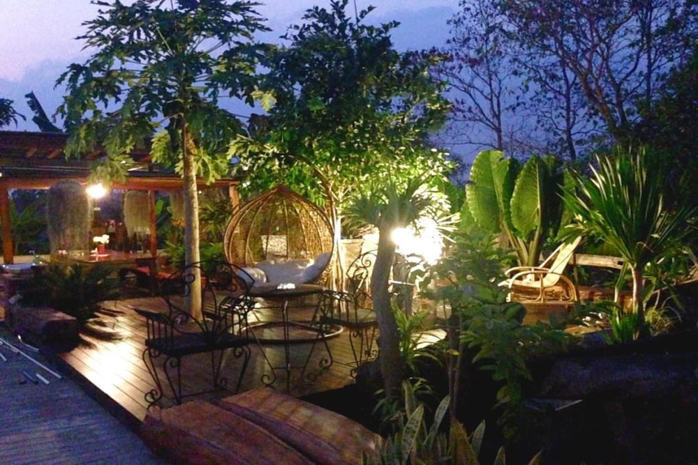 Banter Resort 10/40