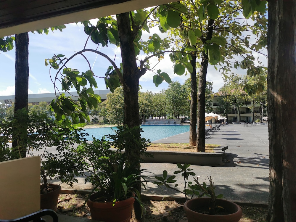 Century Langkasuka Resort 49/59