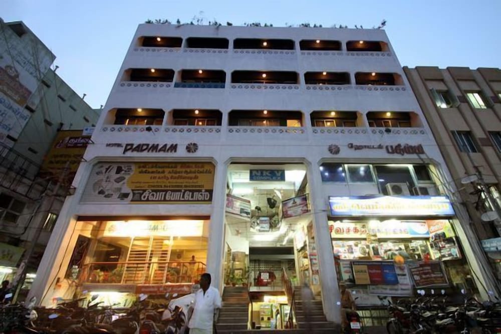 Hotel Padmam 1/23