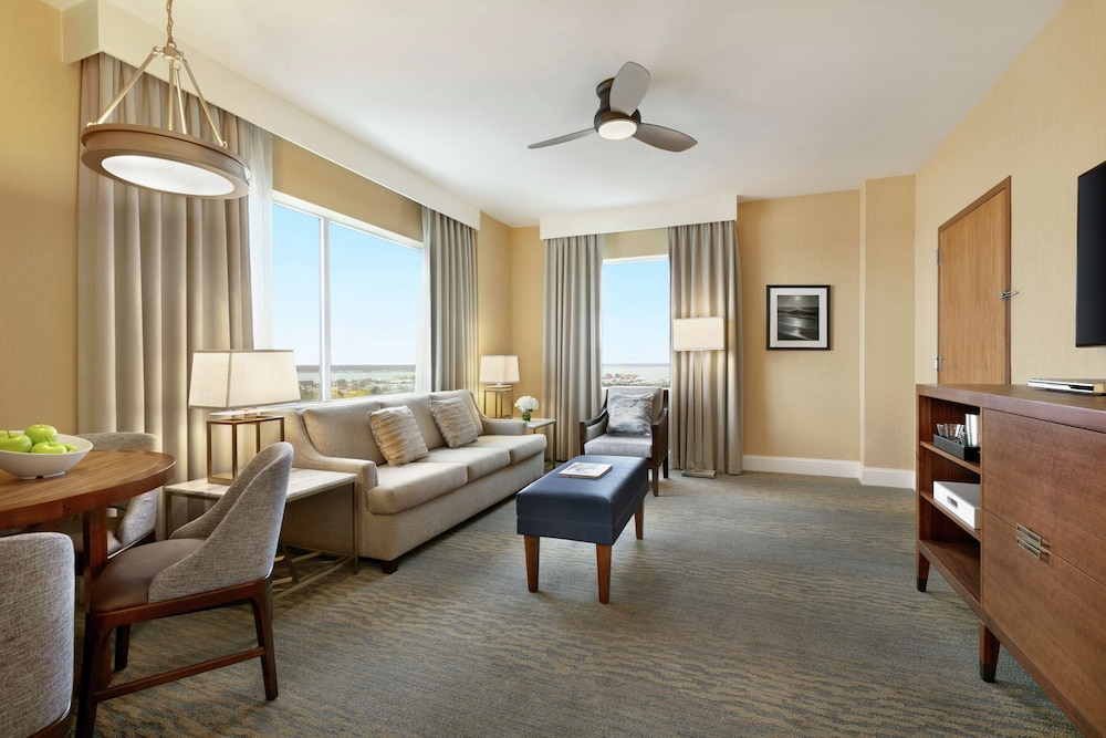 Hilton Suites Ocean City Oceanfront 34/63