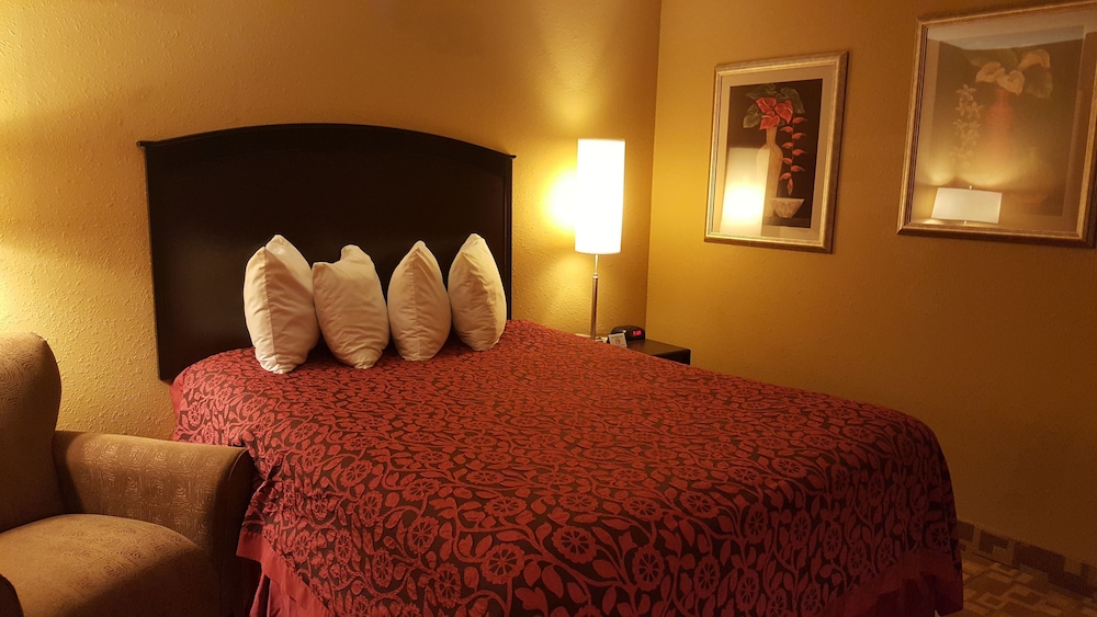 Days Inn by Wyndham Central City 7/15
