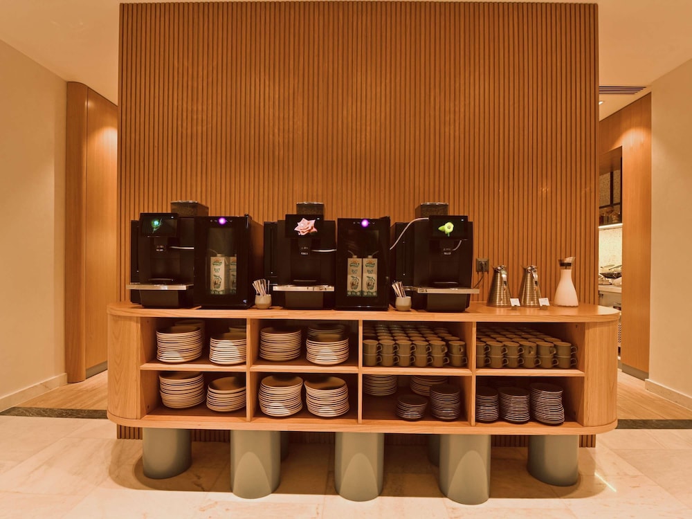 Mercure Tashkent North 14/90