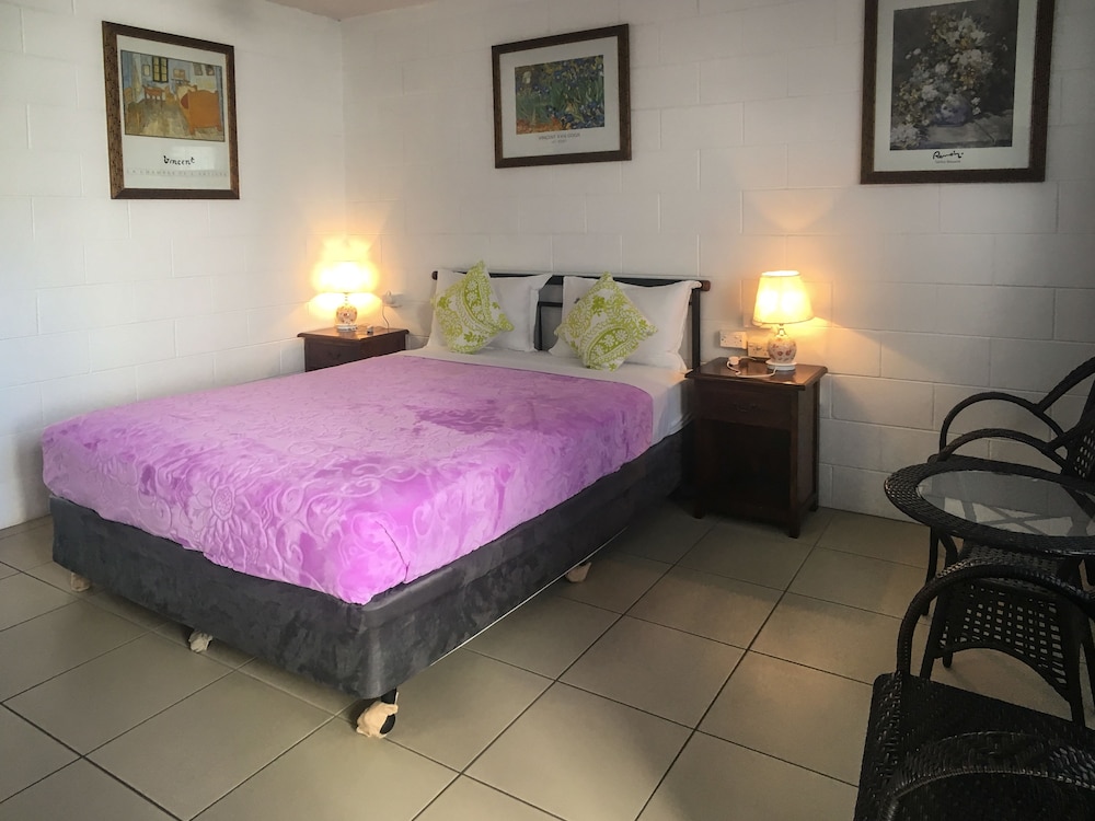 South Cairns Resort 10/50