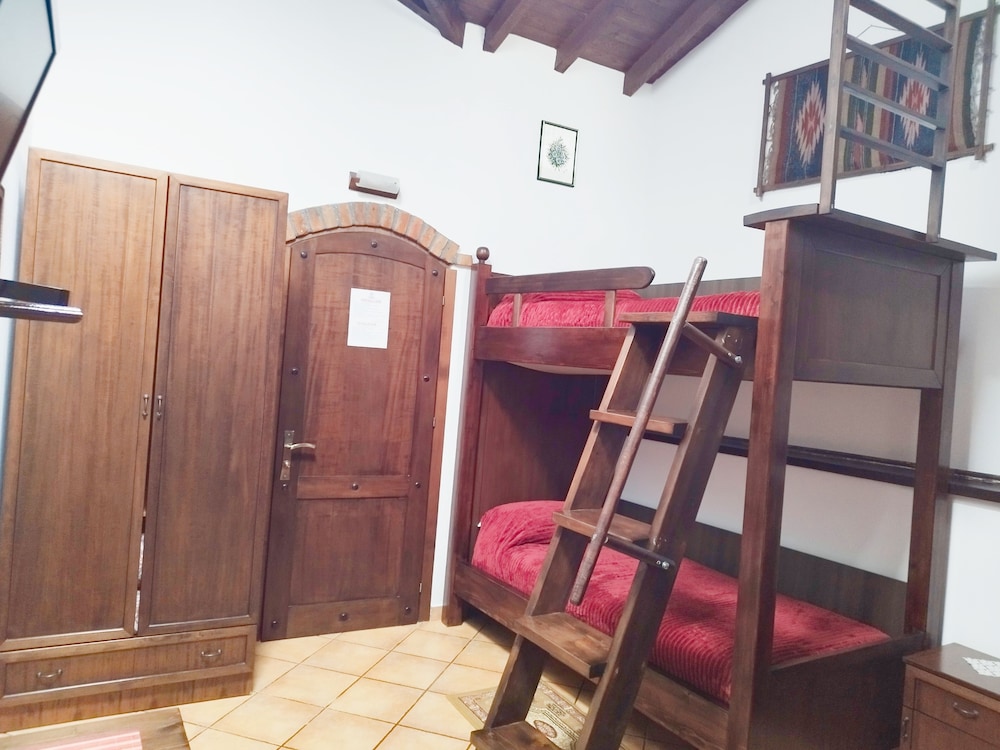 Hotel Guva Mangalem 3/61