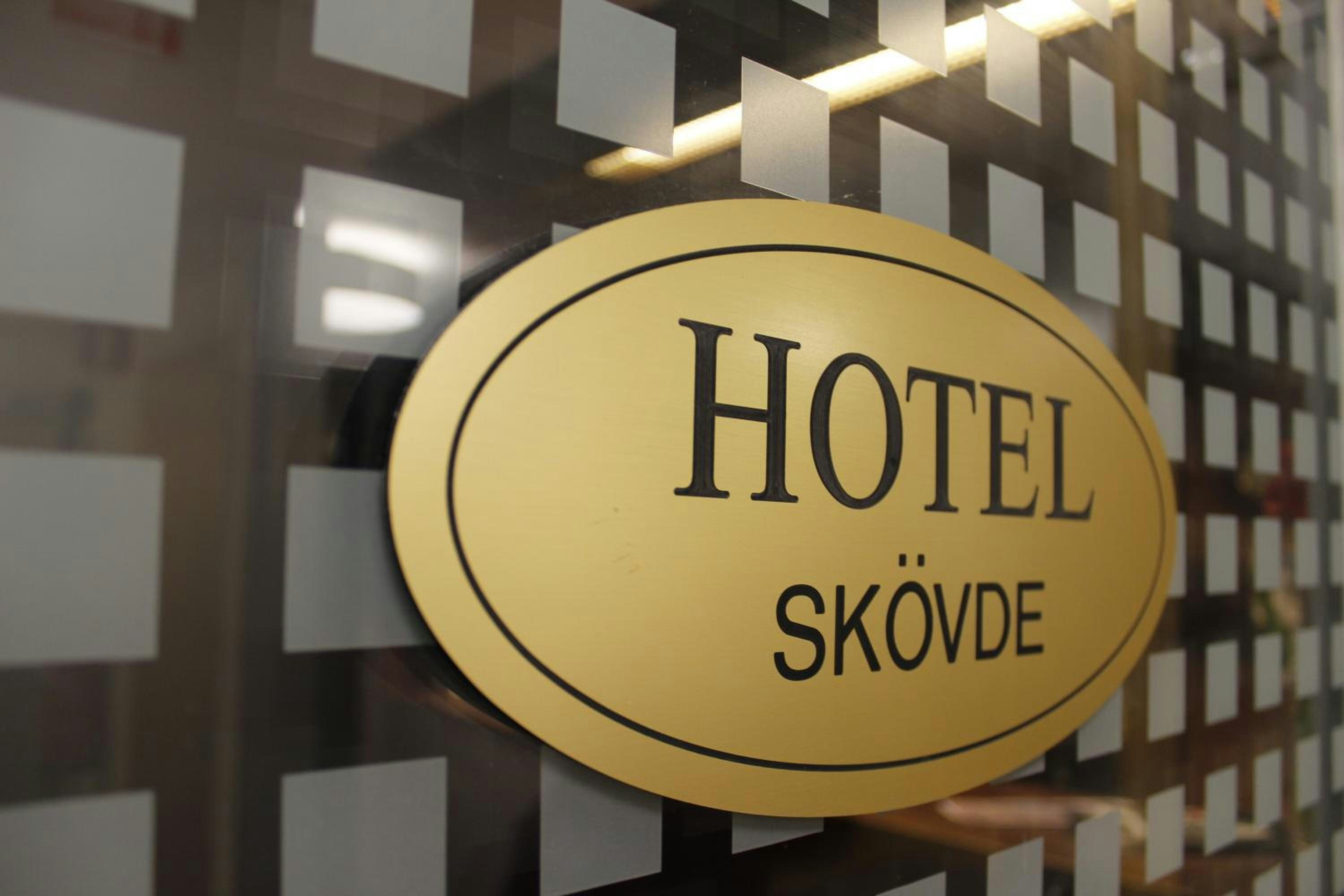 HOTELL SKOVDE 4/9
