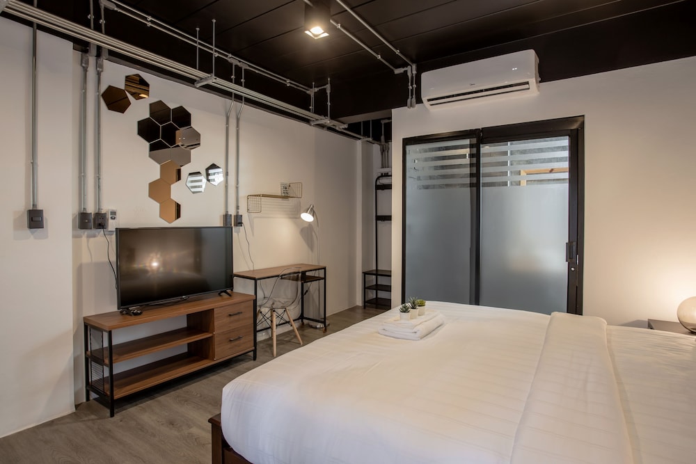 My Loft Hotel 8/34