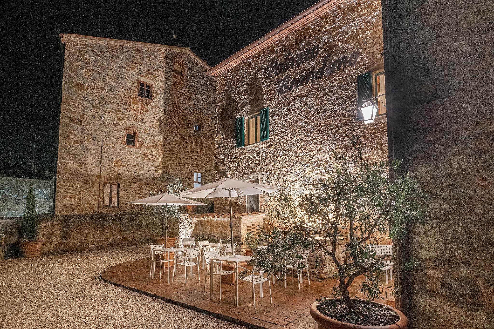 Palazzo Brandano Hotel 24/24