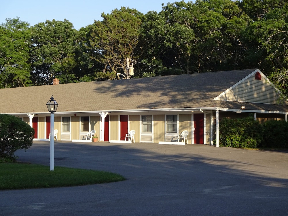 Viking Shores Motor Inn 25/35