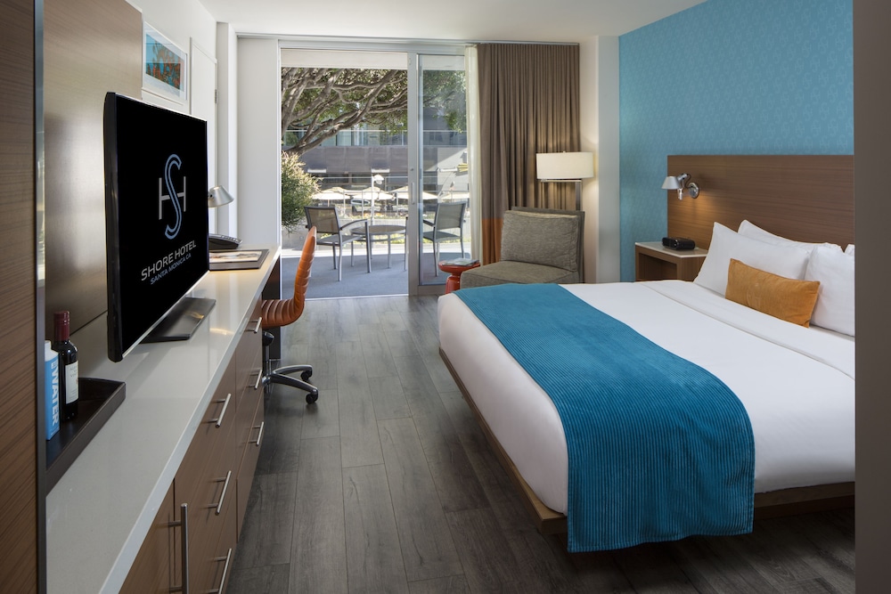 CLASSIC, KING BED