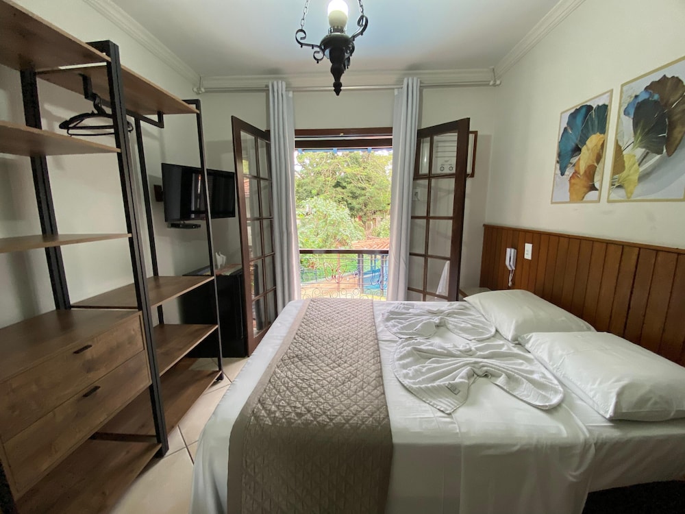 Casa Encantada Hotel & Suites 24/59