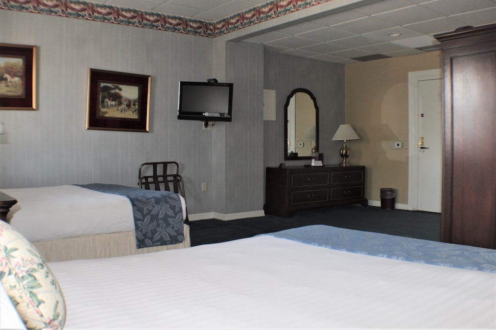 Waynebrook Inn Est 1865 26/73