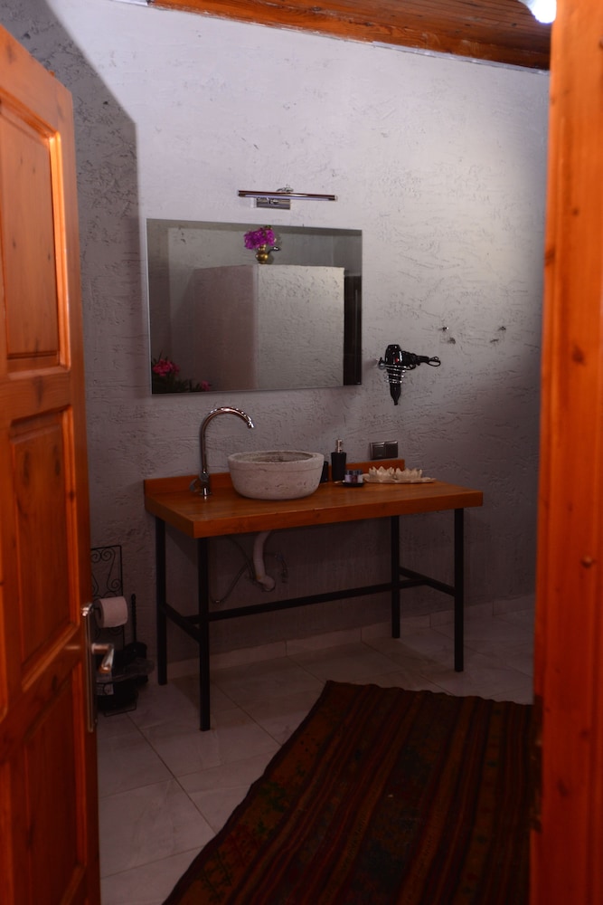Tlos Butik Otel 38/50