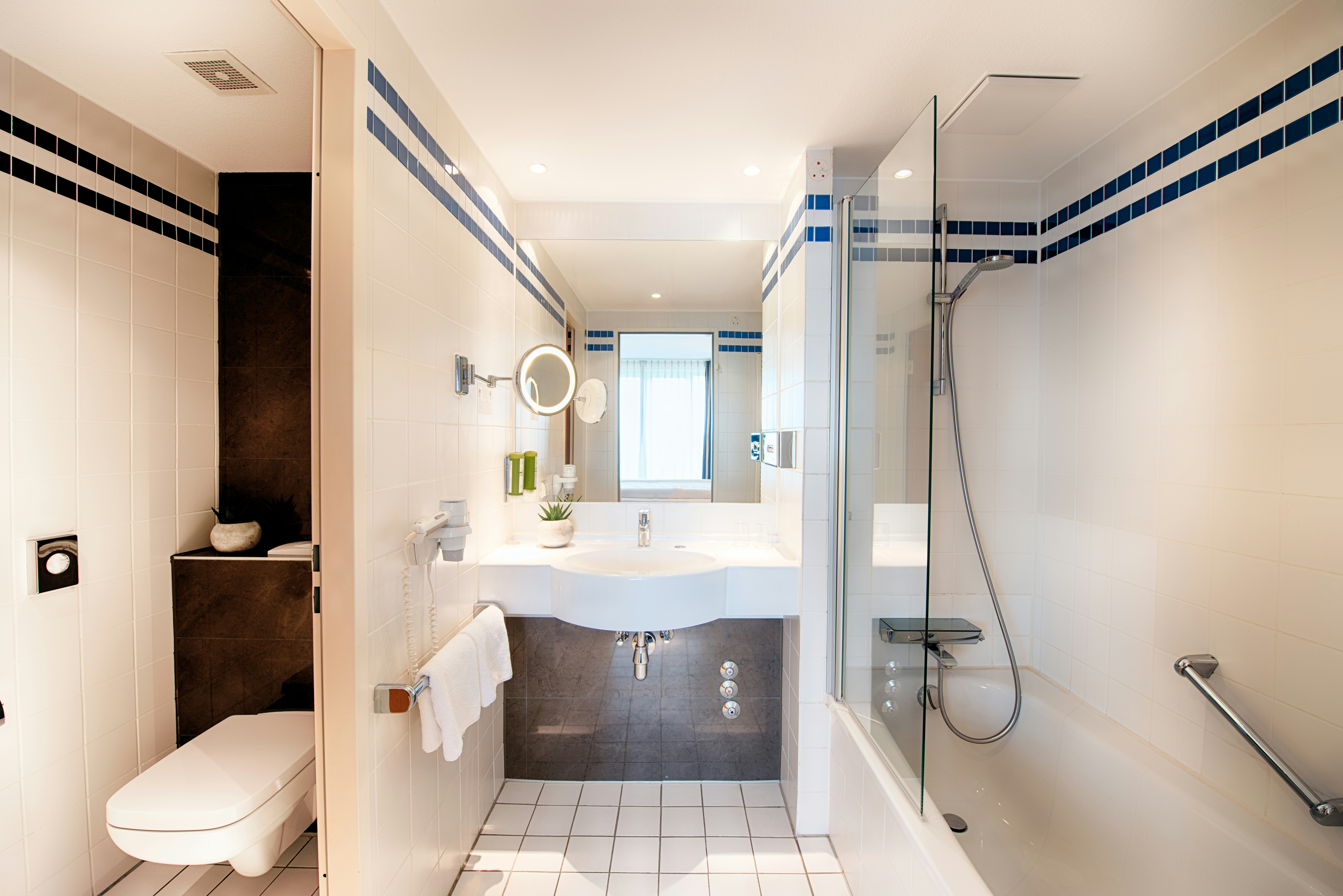 WELCOME HOTEL WESEL 32/32
