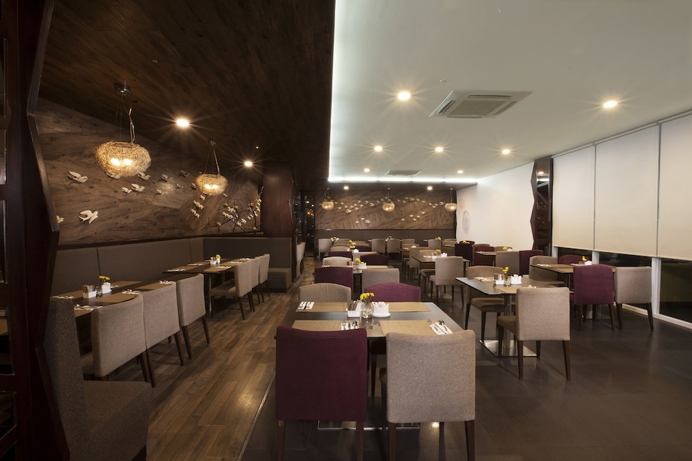 Oak Tree Urban Jakarta 56/71