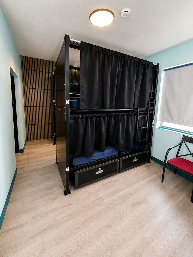 Sin City Hostel 26/50