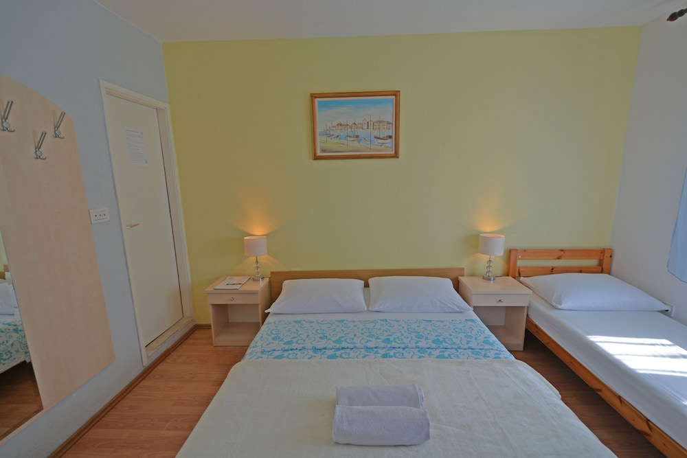 ROOMS SUNCE ISLAND RESIDENCE 9/50