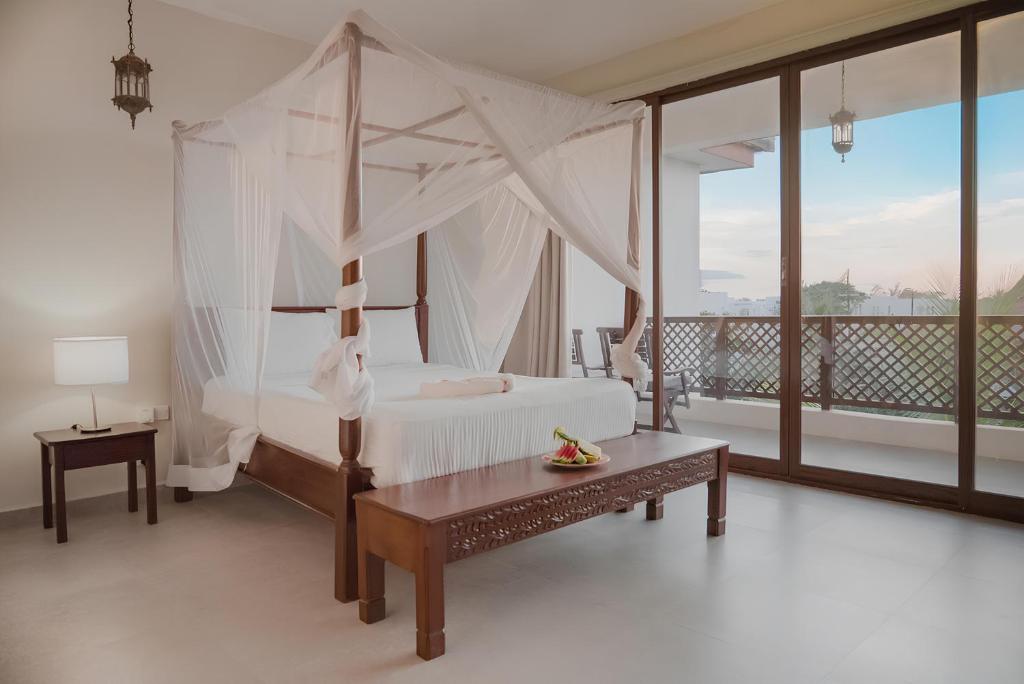 AHG Hisia Nungwi Experience Hotel 61/109