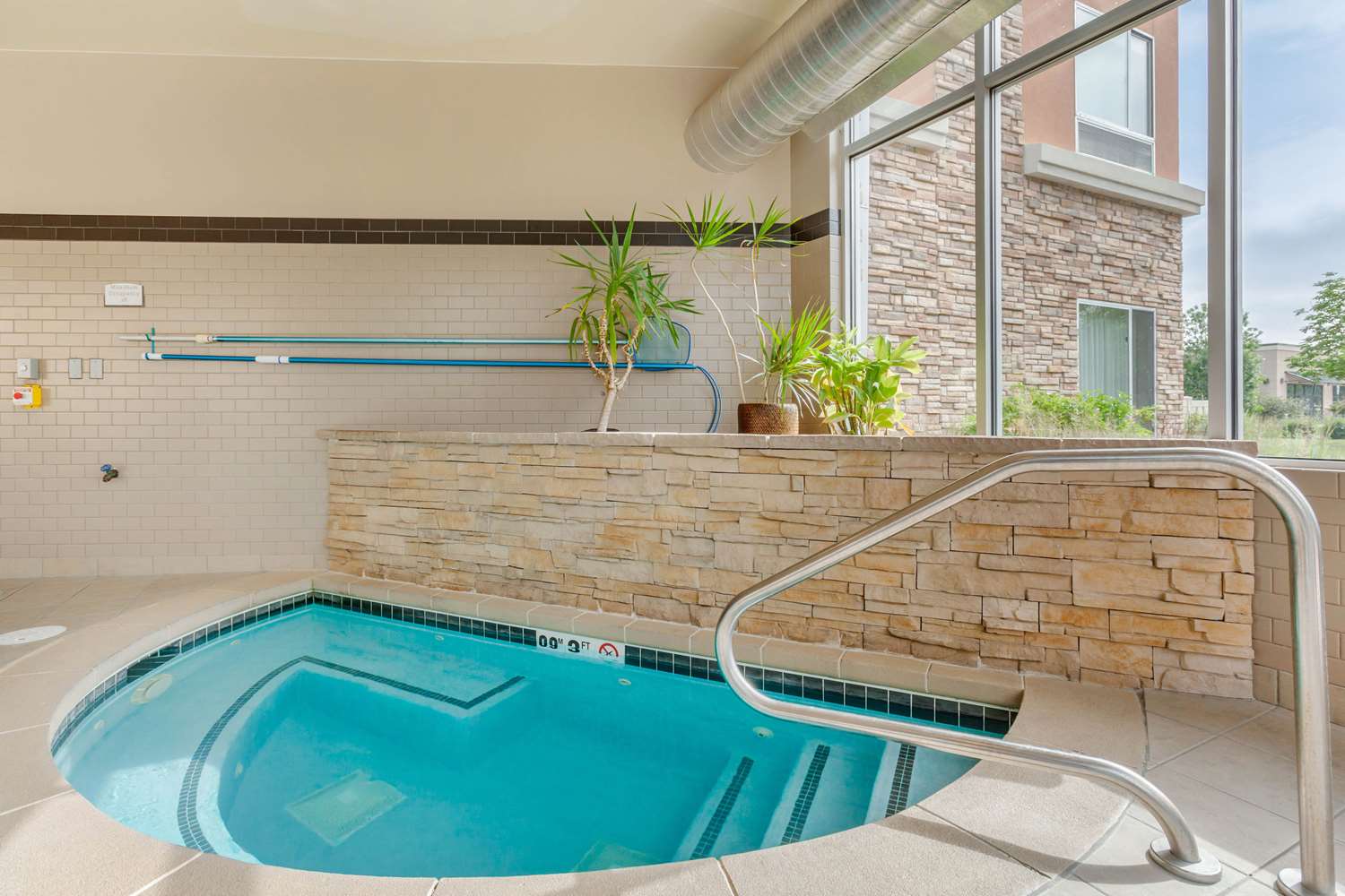 Cambria Hotel Denver International Airport 24/63