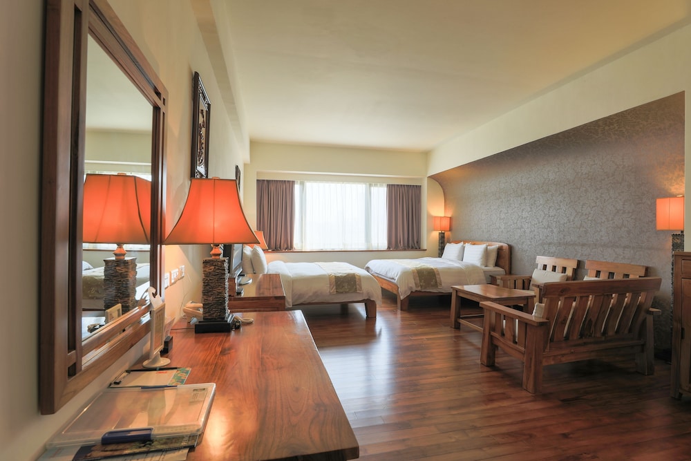 Yentai Hotel 27/41