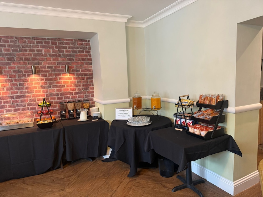 The Lakeland Kendal Hotel, Sure Hotel Collection by Best Western 74/85