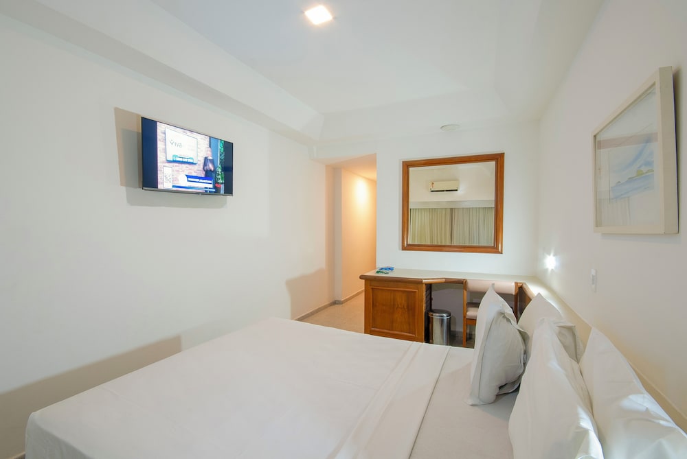 Hotel Bandeirantes 23/69