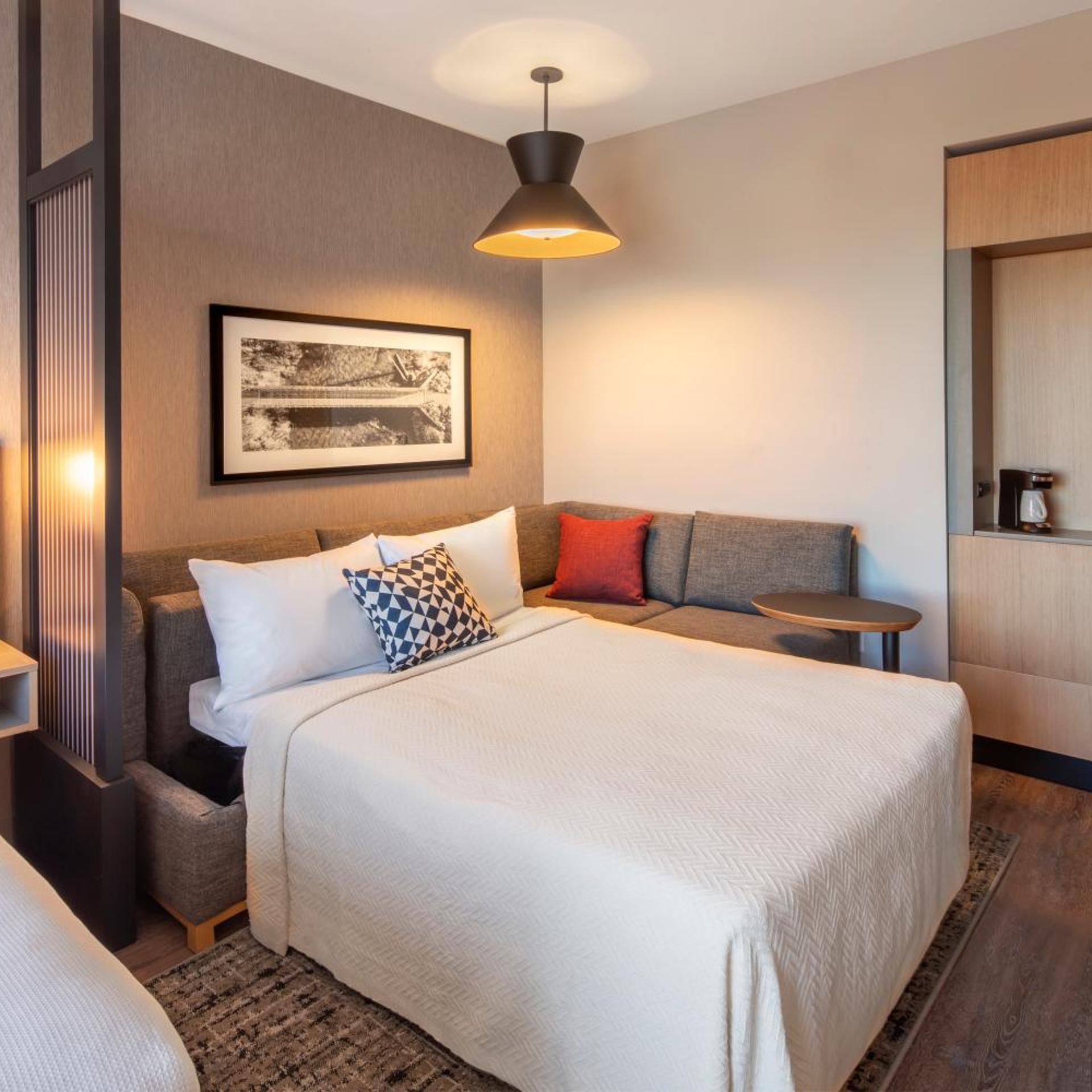 Room, 2 Queen Beds, with View, Sofa