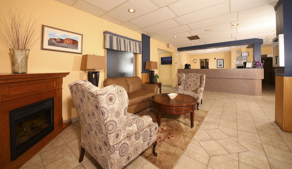 St. Christopher's Hotel 2/48