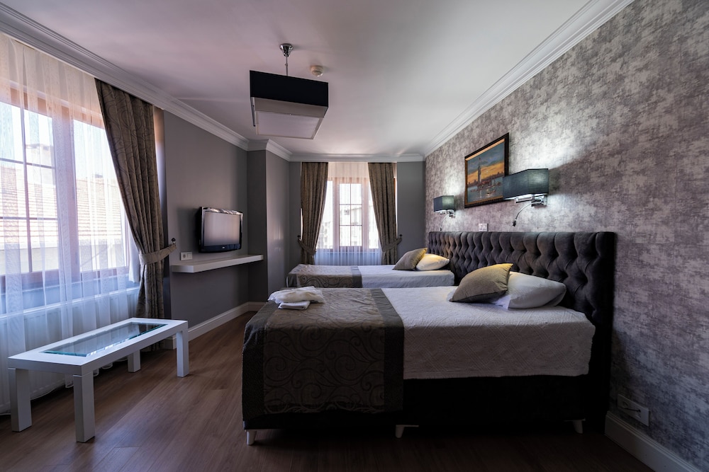 Levent Hotel 54/66
