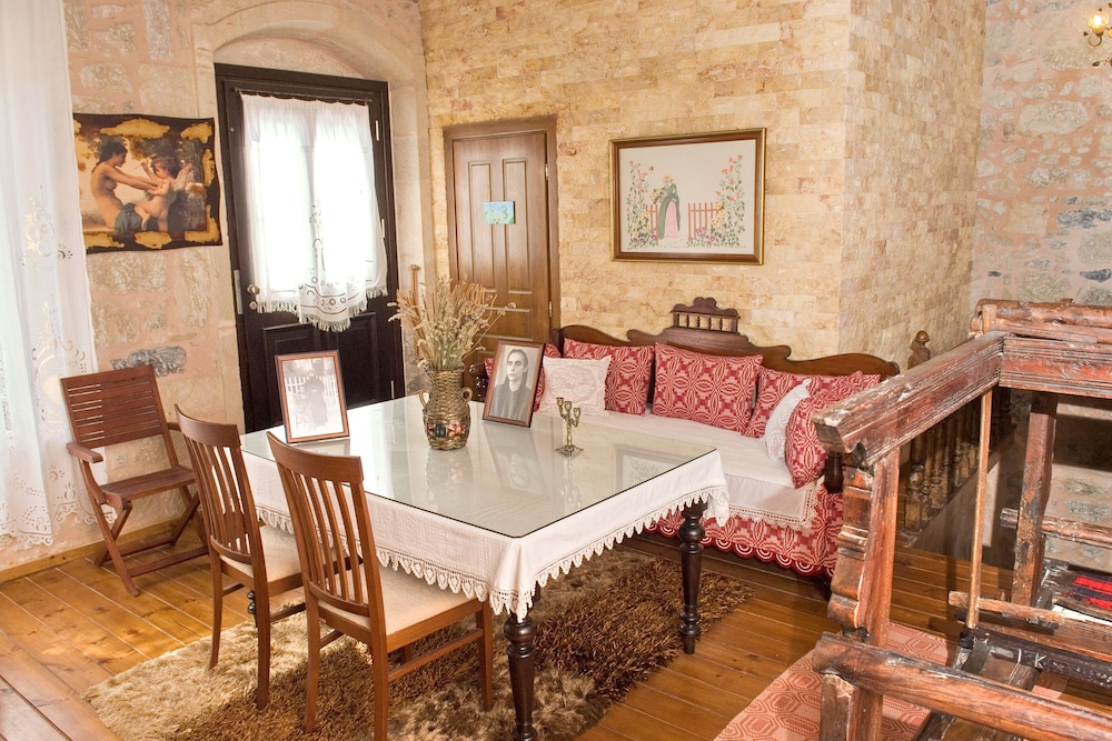 Villa Daskalogianni 16/37